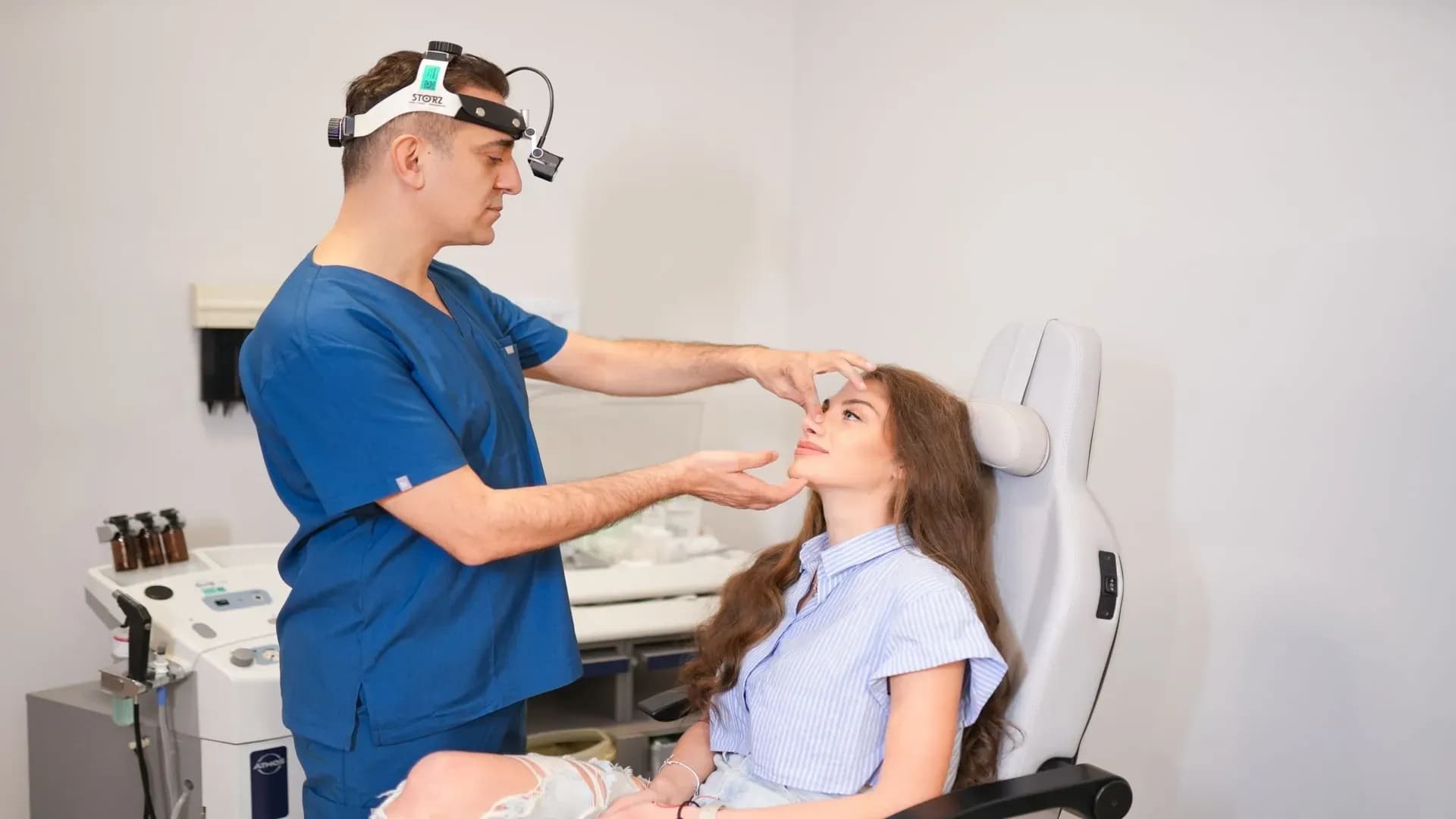 Rhinoplasty Side Effects: What's Normal and What's Not