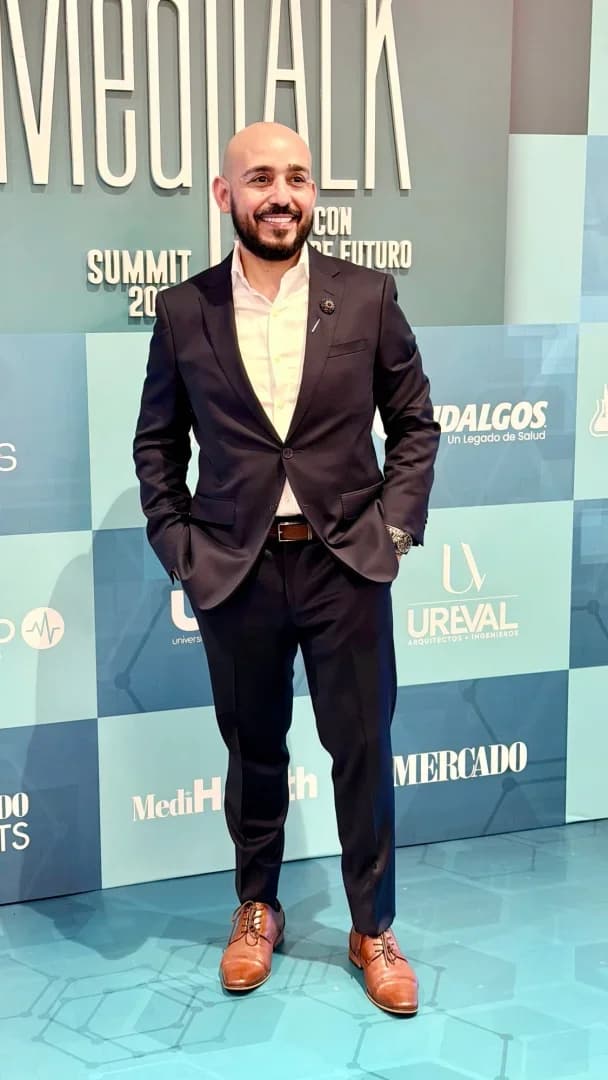 Manuel Rodríguez durante un evento profesional