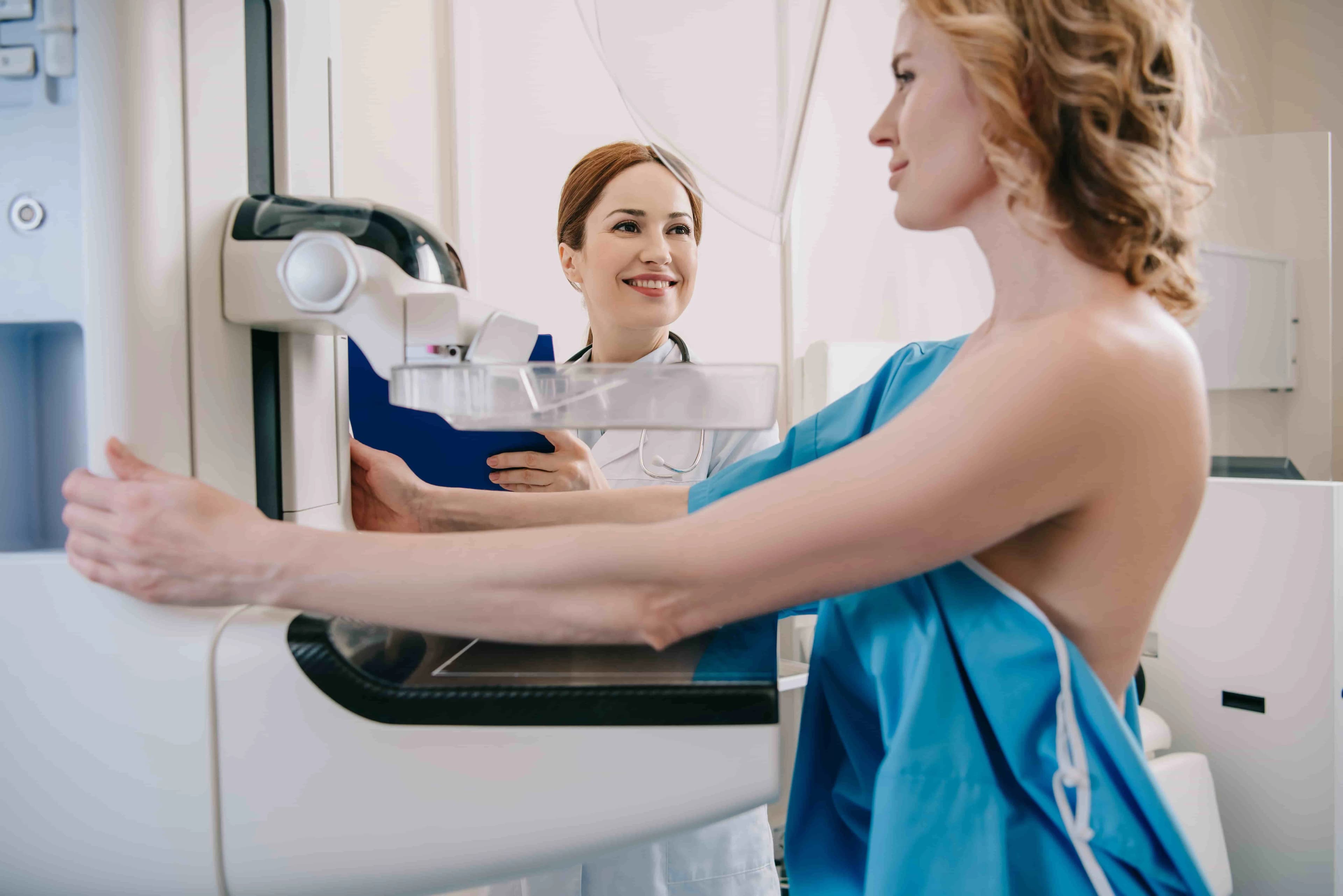 Cáncer de Mama en Latinoamérica: Costos y Guía 2026 | KURBUO